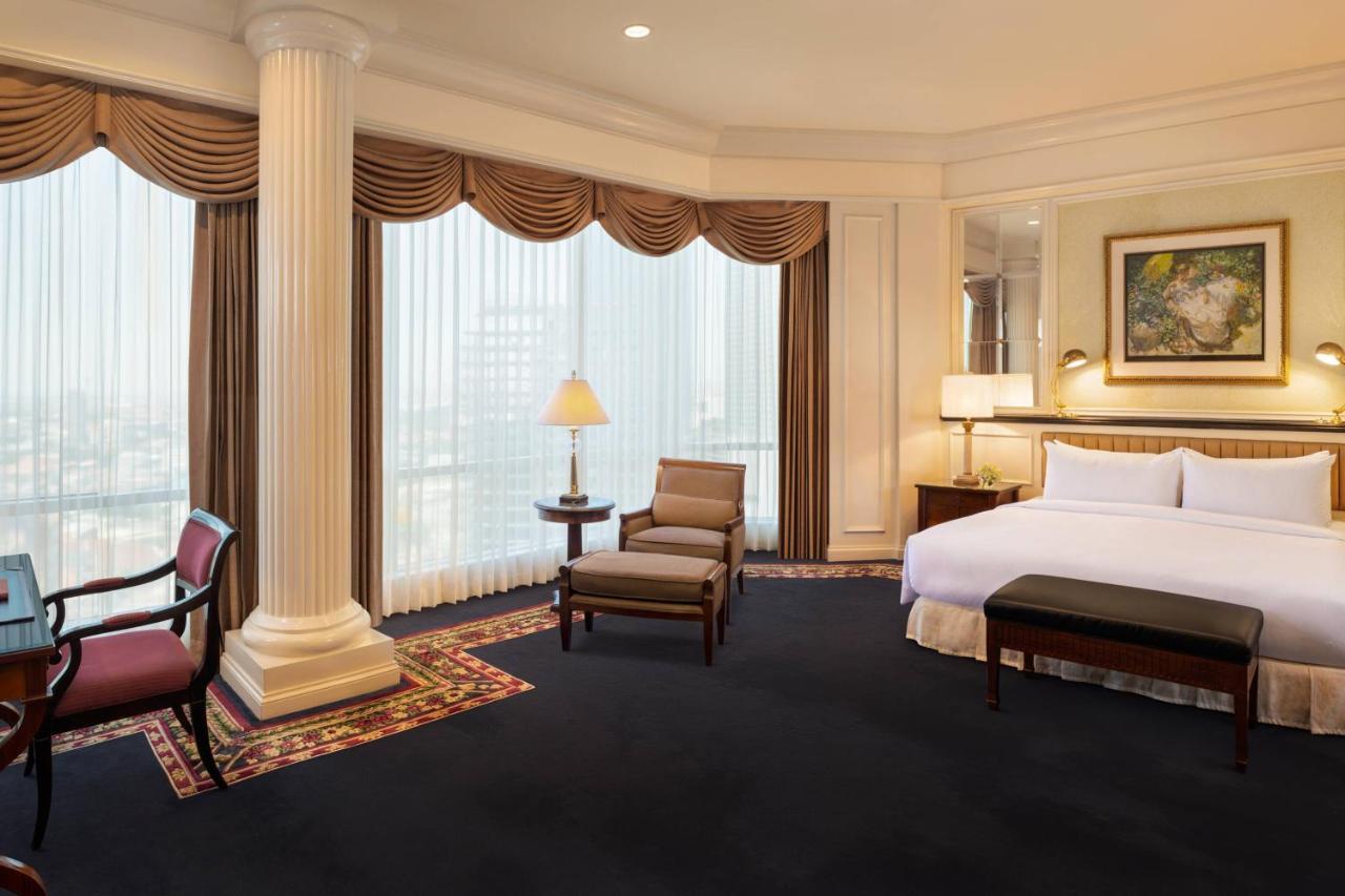 Jw Marriott Hotel Surabaya Esterno foto