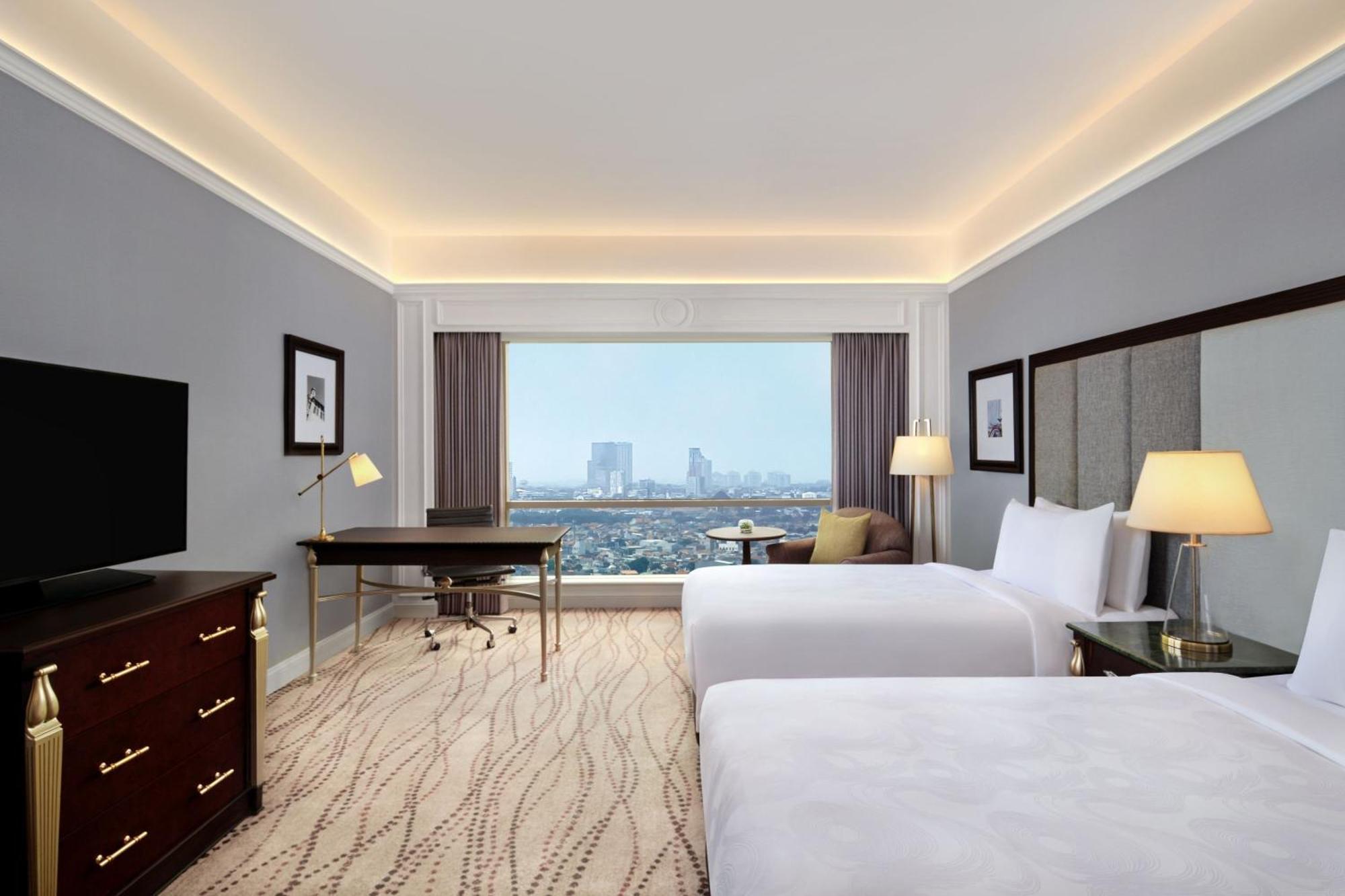 Jw Marriott Hotel Surabaya Esterno foto