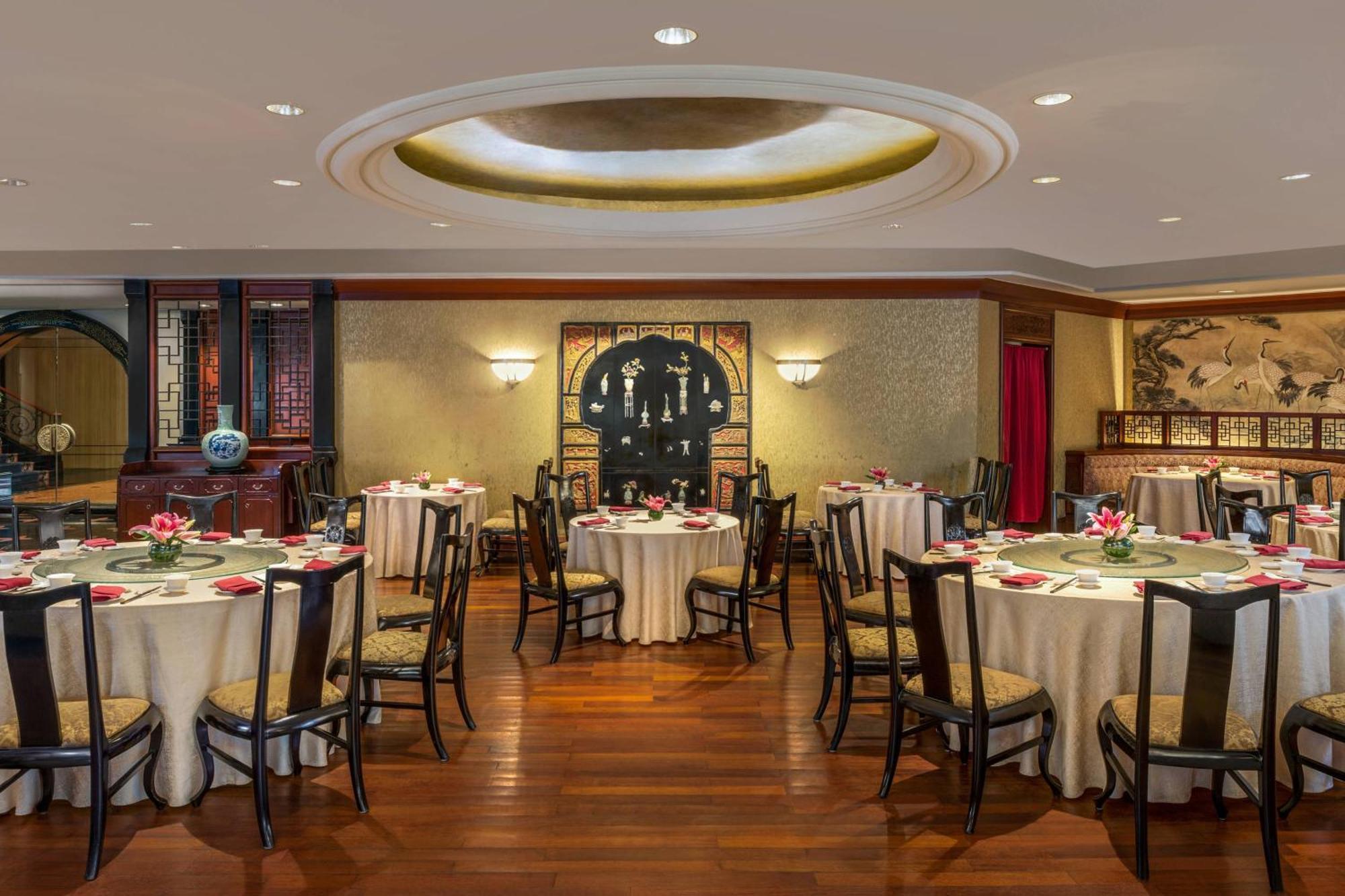 Jw Marriott Hotel Surabaya Esterno foto