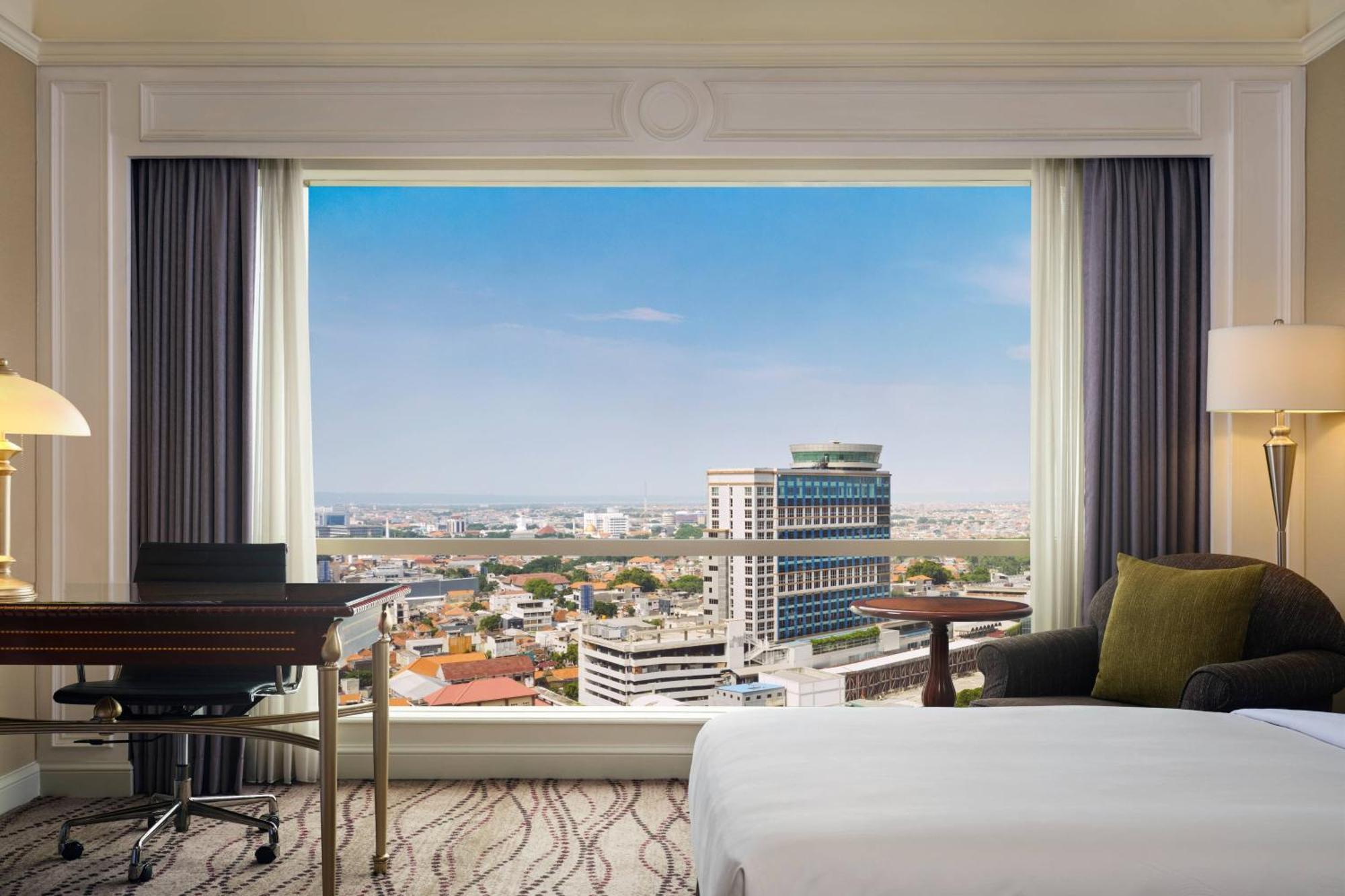 Jw Marriott Hotel Surabaya Esterno foto