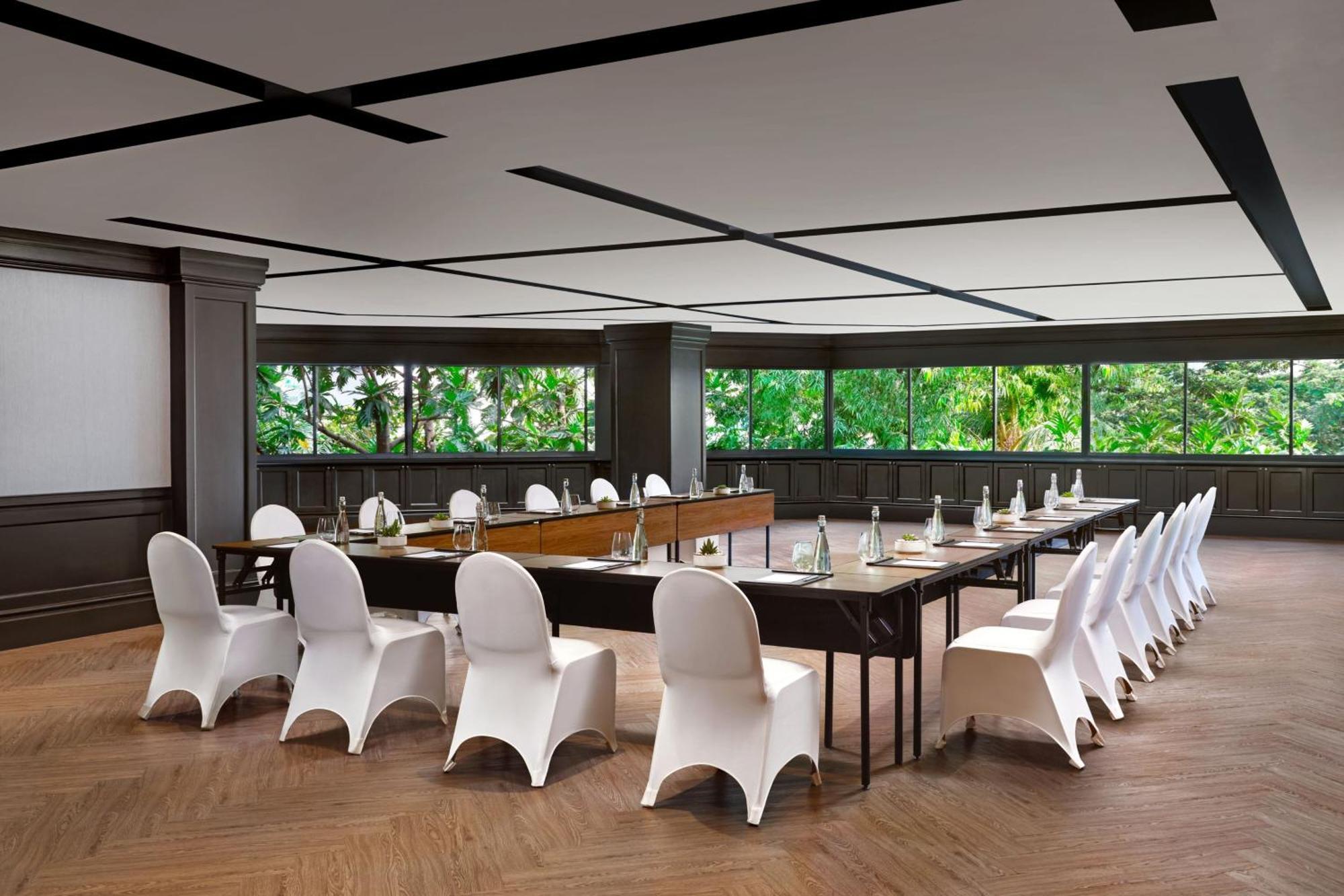 Jw Marriott Hotel Surabaya Esterno foto