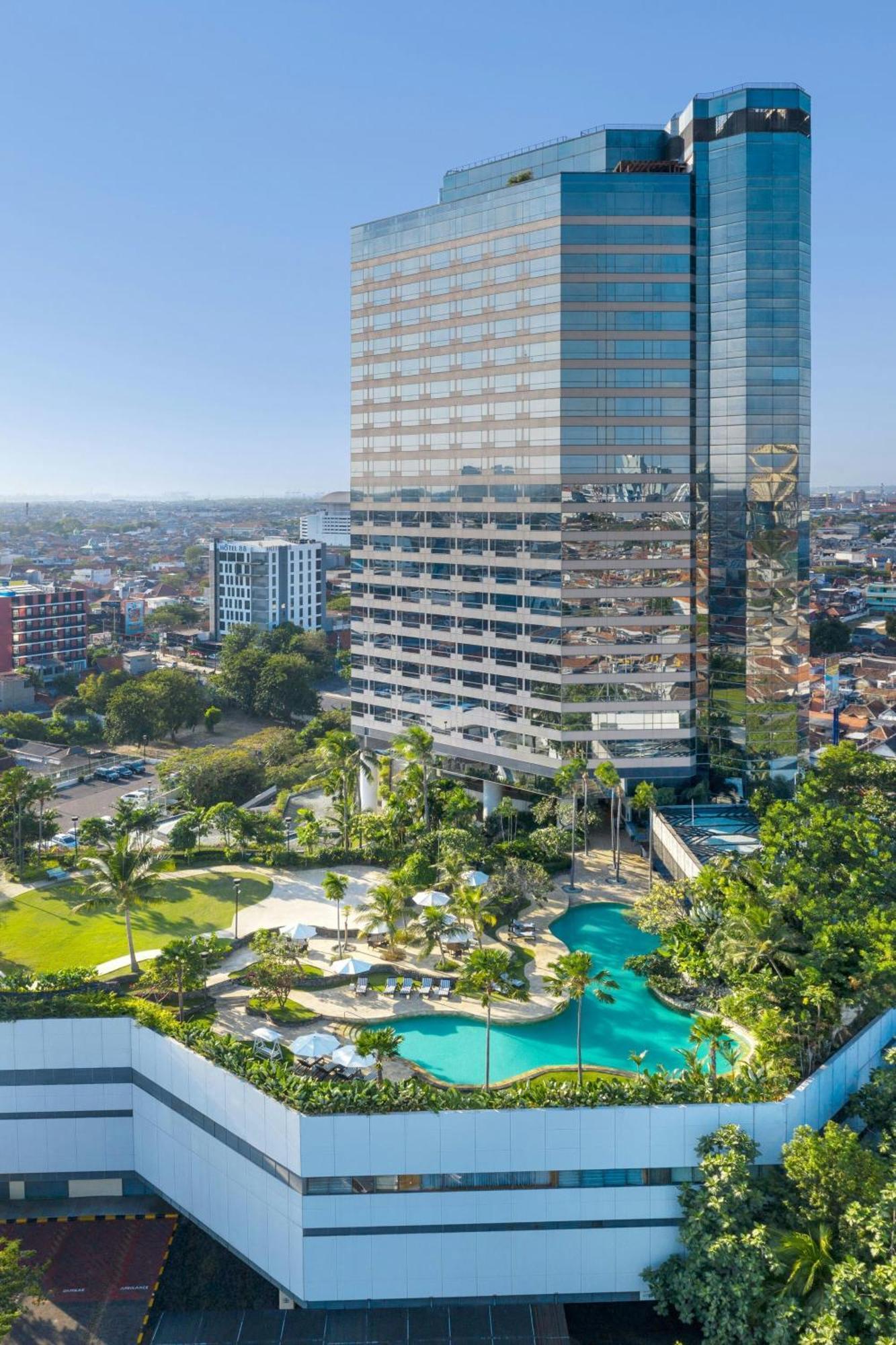 Jw Marriott Hotel Surabaya Esterno foto